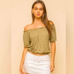 NWT Hem and Thread olive green pointelle top size M